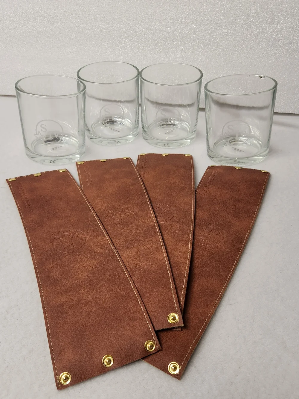 Makers Mark SIV Bourbon Whiskey Leather Wrapped Rocks Glasses Tumblers Set of 4